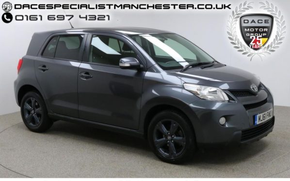 Used 2011 GREY TOYOTA URBAN CRUISER Hatchback 1.4 D-4D 5d 89 BHP (reg. 2011-11-18) for sale in Manchester
