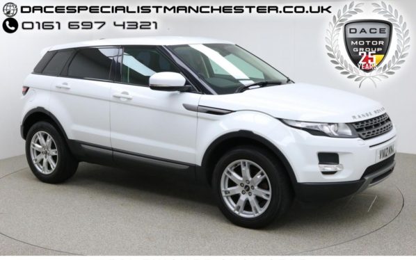 Used 2012 WHITE LAND ROVER RANGE ROVER EVOQUE Estate 2.2 SD4 PURE TECH PACK 5d 190 BHP SAT NAV (reg. 2012-05-25) for sale in Manchester