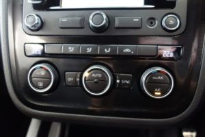 Used_2015_PURPLE_VOLKSWAGEN_SCIROCCO_1