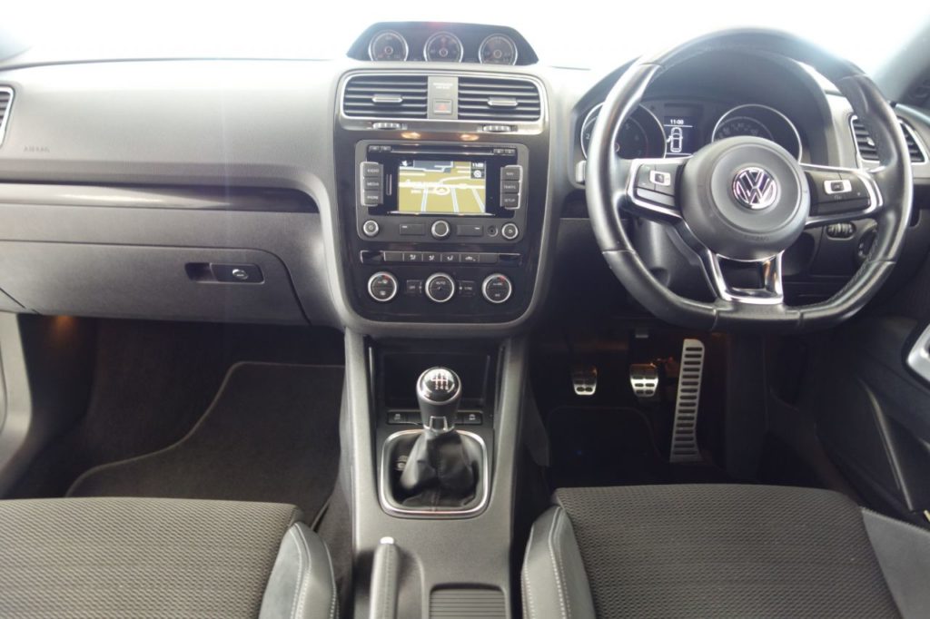 Used_2015_PURPLE_VOLKSWAGEN_SCIROCCO_1