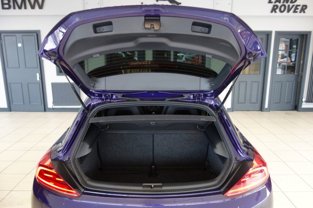 Used_2015_PURPLE_VOLKSWAGEN_SCIROCCO_1