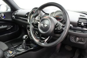 Used_2015_WHITE_MINI_CLUBMAN_2