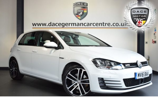 Used 2016 WHITE VOLKSWAGEN GOLF Hatchback 2.0 GTD DSG 5DR AUTO 182 BHP full service history (reg. 2016-03-31) for sale in Bolton