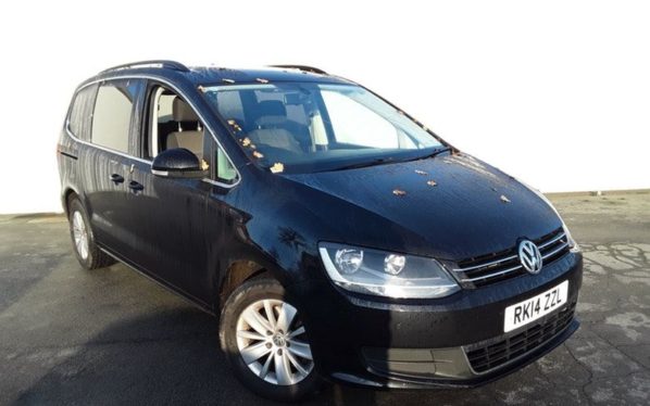 Used 2014 BLACK VOLKSWAGEN SHARAN MPV 2.0 SE TDI DSG 5d AUTO 142 BHP (reg. 2014-03-03) for sale in Manchester