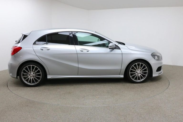 Used 2014 SILVER MERCEDES-BENZ A CLASS Hatchback 2.1 A200 CDI AMG SPORT ...