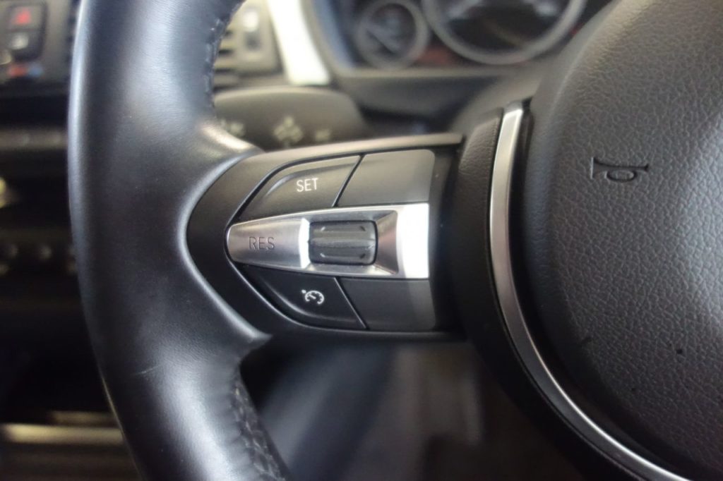 Used_2014_WHITE_BMW_4-SERIES_2