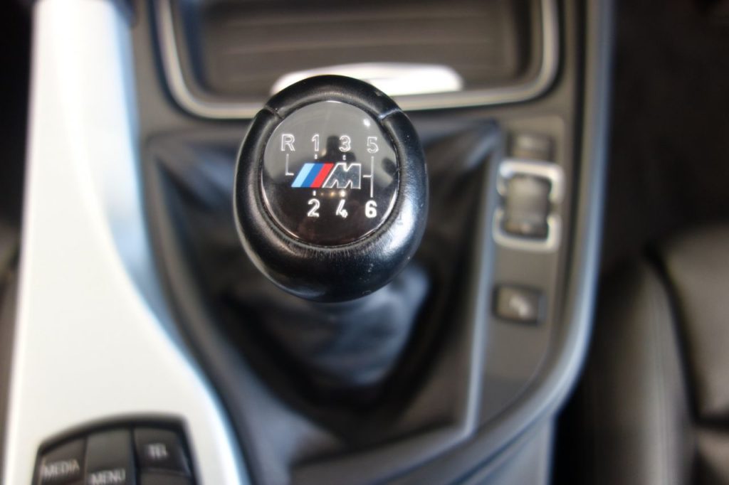 Used_2014_WHITE_BMW_4-SERIES_2