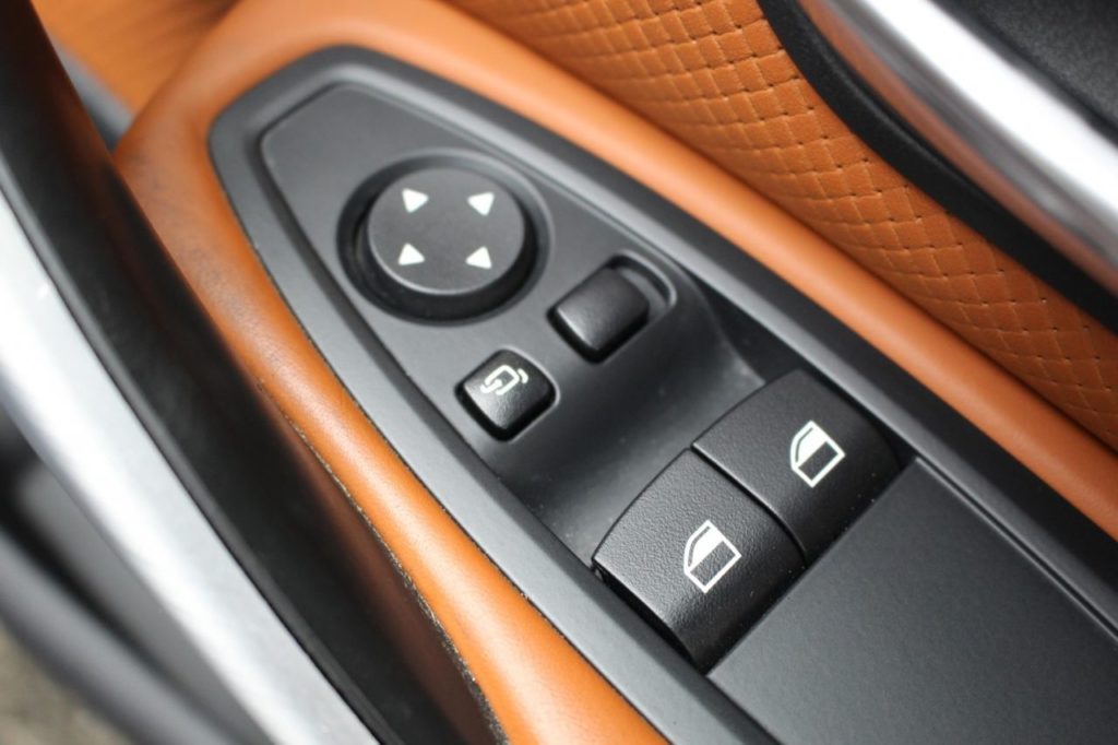Used_2015_BLUE_BMW_4-SERIES_2