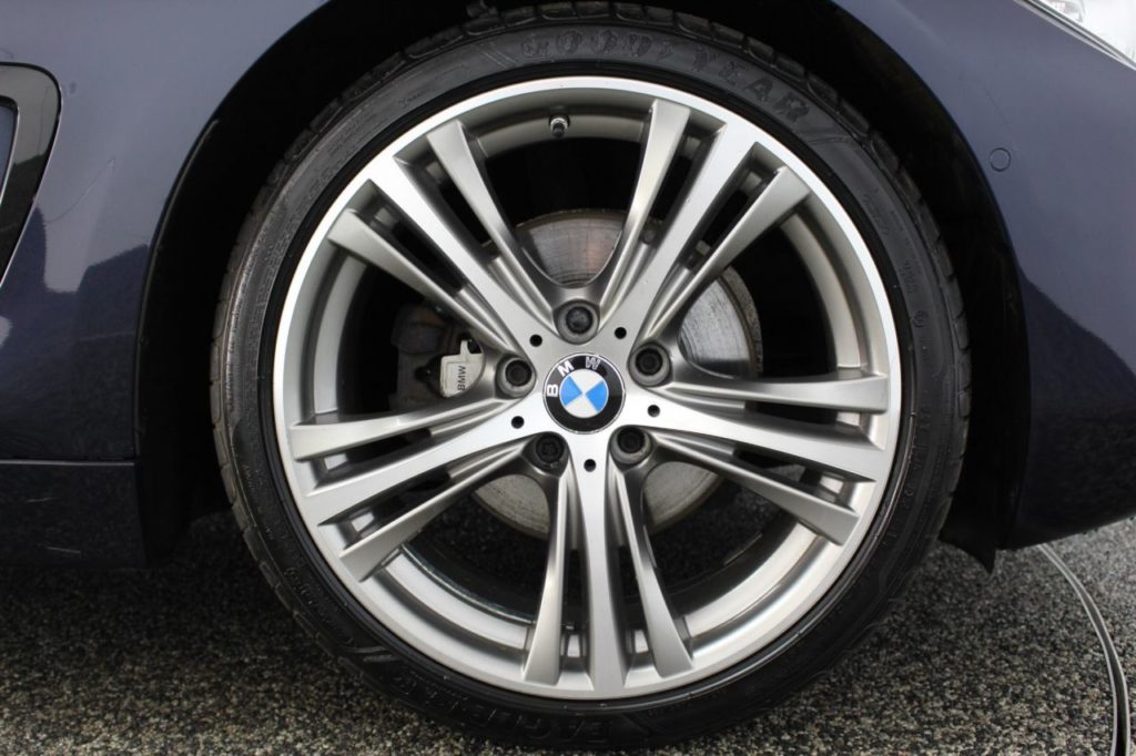 Used_2015_BLUE_BMW_4-SERIES_2