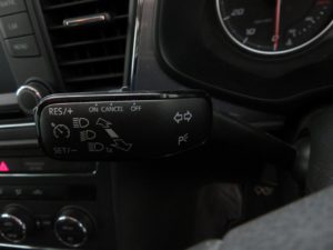 Used_2016_BLUE_SEAT_LEON_1