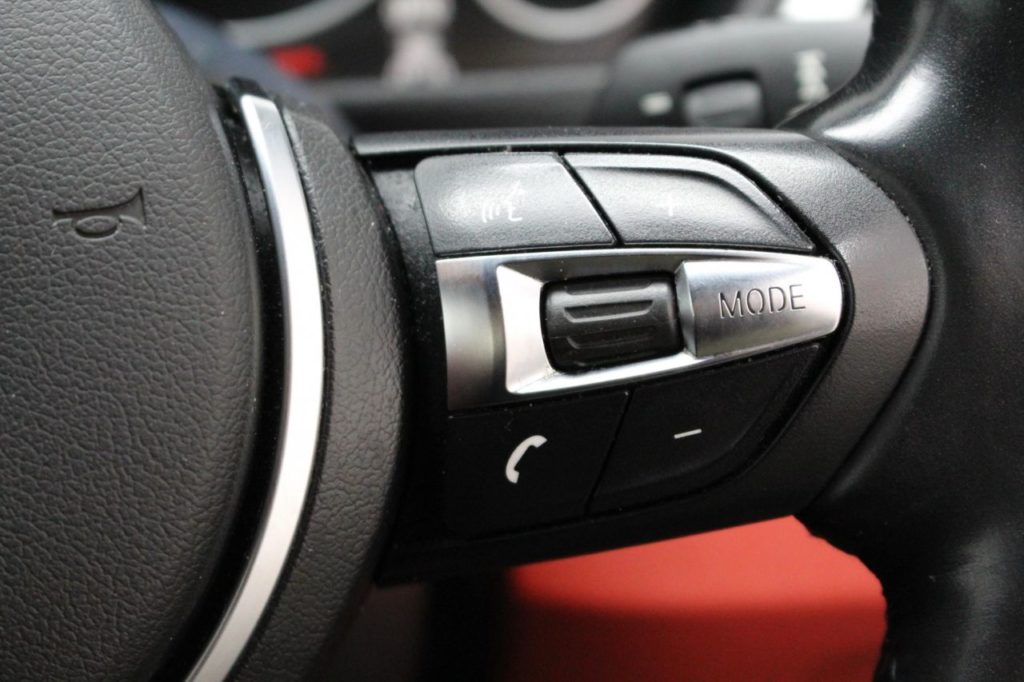 Used_2016_WHITE_BMW_4-SERIES_2