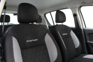 Used_2016_WHITE_DACIA_SANDERO-STEPWAY_1