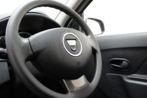 Used_2016_WHITE_DACIA_SANDERO-STEPWAY_1