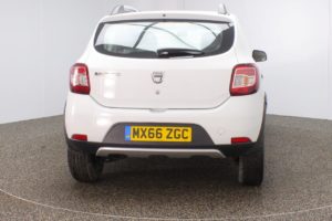 Used_2016_WHITE_DACIA_SANDERO-STEPWAY_1