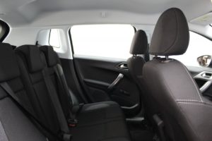 Used_2017_GREY_PEUGEOT_2008_1