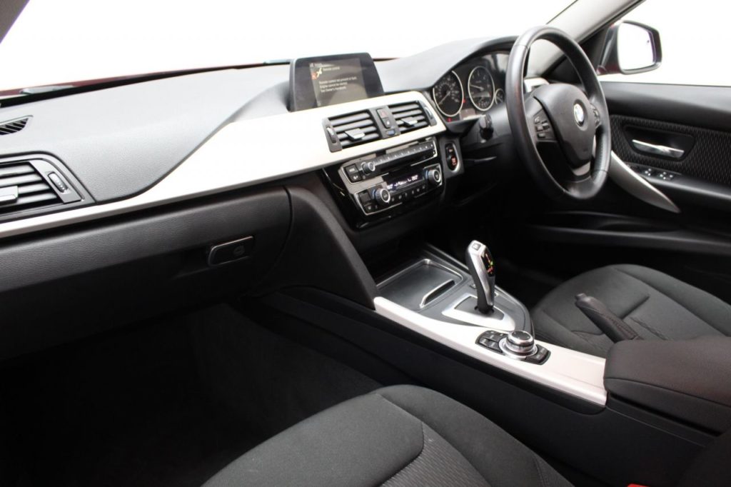 Used_2017_RED_BMW_3-SERIES_2