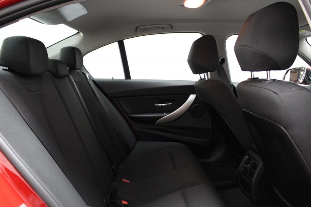 Used_2017_RED_BMW_3-SERIES_2
