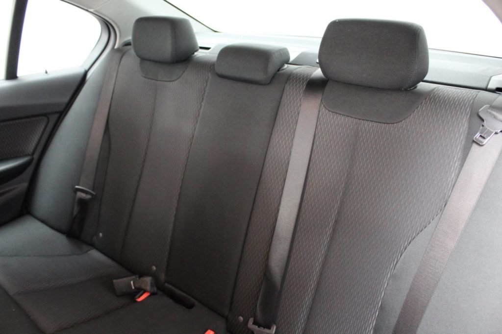 Used_2017_RED_BMW_3-SERIES_2