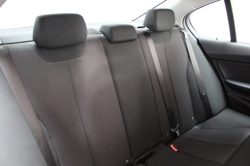 Used_2017_RED_BMW_3-SERIES_2