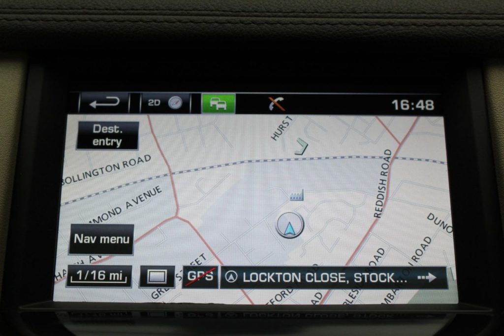 Used_2014_GREY_LAND-ROVER_DISCOVERY_3