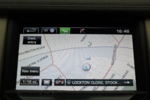 Used_2014_GREY_LAND-ROVER_DISCOVERY_3
