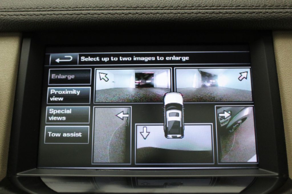 Used_2014_GREY_LAND-ROVER_DISCOVERY_3