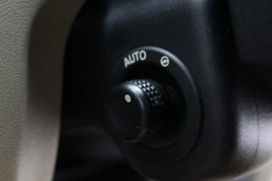 Used_2014_GREY_LAND-ROVER_DISCOVERY_3