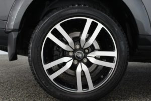 Used_2014_GREY_LAND-ROVER_DISCOVERY_3
