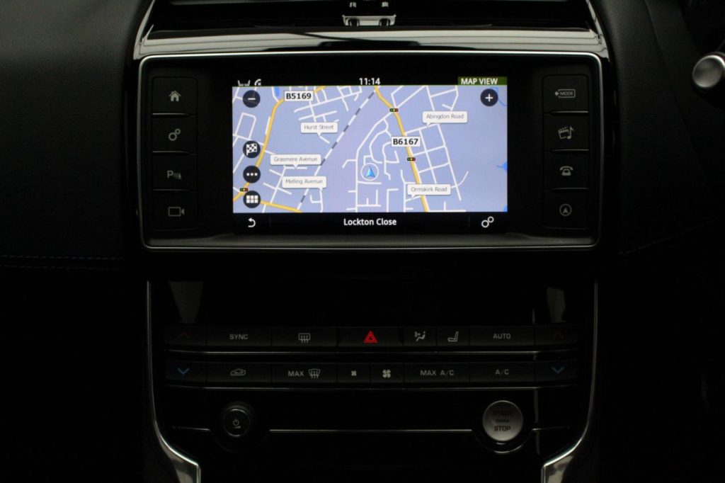 Used_2015_BLUE_JAGUAR_XE_3