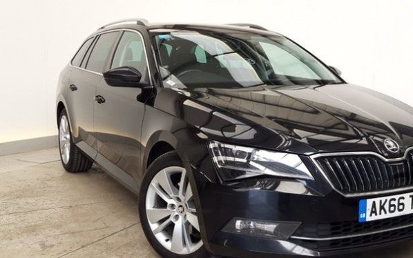 Used 2016 BLACK SKODA SUPERB Estate 2.0 SE L EXECUTIVE TDI 5d 148 BHP (reg. 2016-12-09) for sale in Manchester