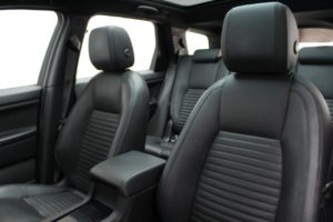 Used_2016_BLUE_LAND-ROVER_DISCOVERY-SPORT_2