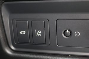 Used_2016_BLUE_LAND-ROVER_DISCOVERY-SPORT_2