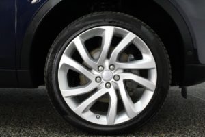 Used_2016_BLUE_LAND-ROVER_DISCOVERY-SPORT_2