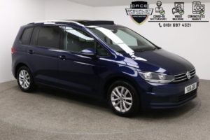 Used 2016 BLUE VOLKSWAGEN TOURAN MPV 1.6 SE FAMILY TDI BLUEMOTION TECHNOLOGY 5d 109 BHP (reg. 2016-04-29) for sale in Manchester