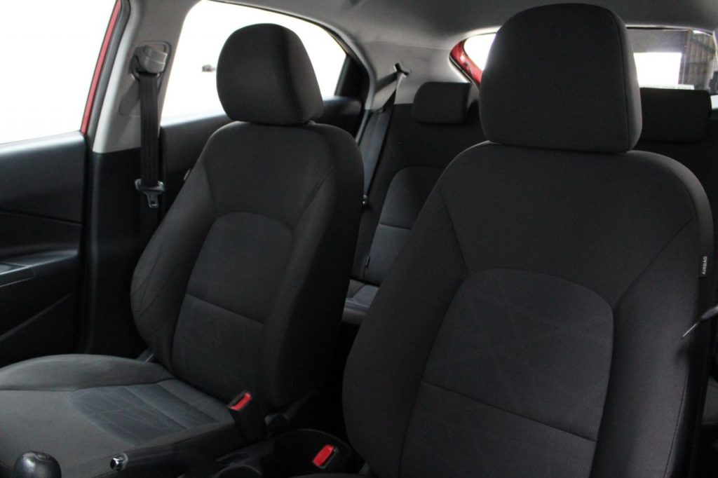 Used_2016_RED_KIA_RIO_1