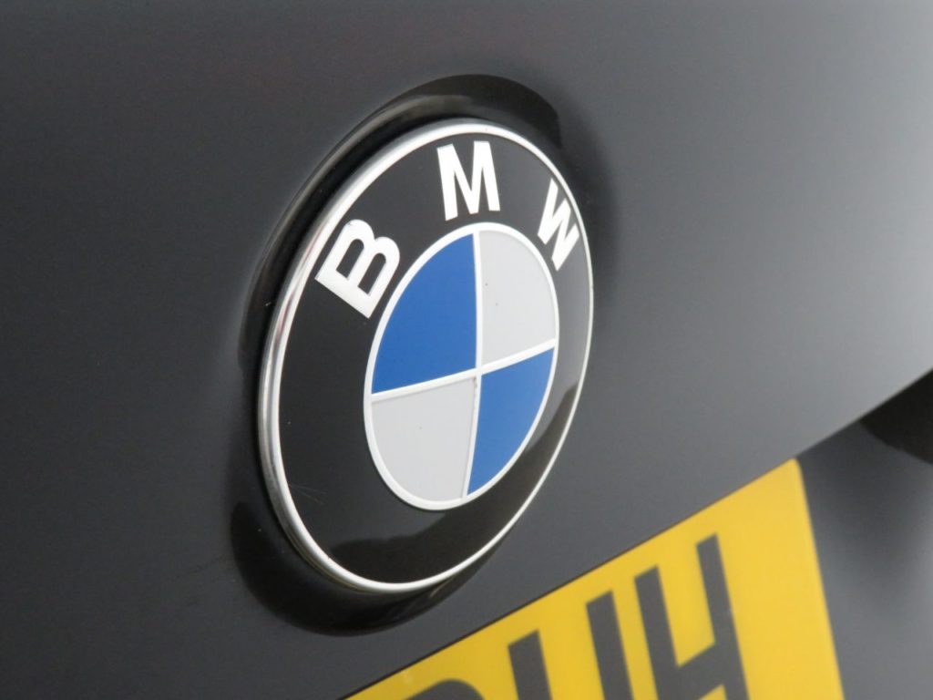Used_2017_BLACK_BMW_X1_2