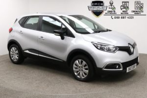 Used 2017 SILVER RENAULT CAPTUR Hatchback 0.9 EXPRESSION PLUS TCE 5d 90 BHP (reg. 2017-03-19) for sale in Manchester