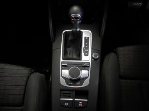 Used_2018_WHITE_AUDI_A3_2