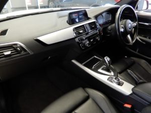Used_2018_WHITE_BMW_1-SERIES_3