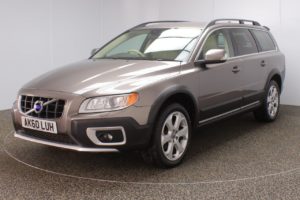 Used_2010_GREY_VOLVO_XC70_2