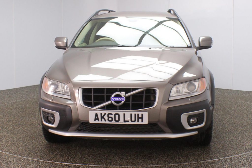 Used_2010_GREY_VOLVO_XC70_2