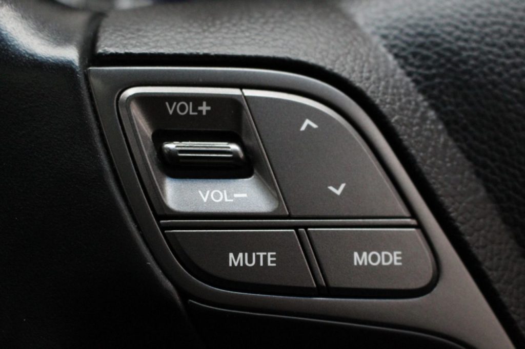 Used_2013_BLUE_HYUNDAI_SANTA-FE_2