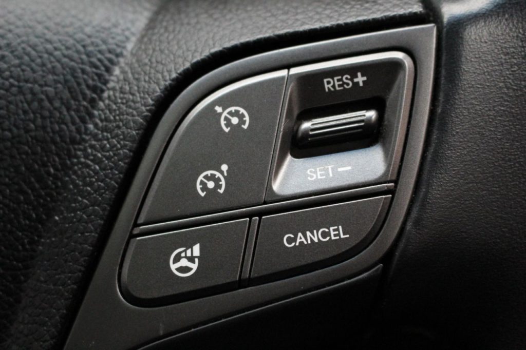 Used_2013_BLUE_HYUNDAI_SANTA-FE_2