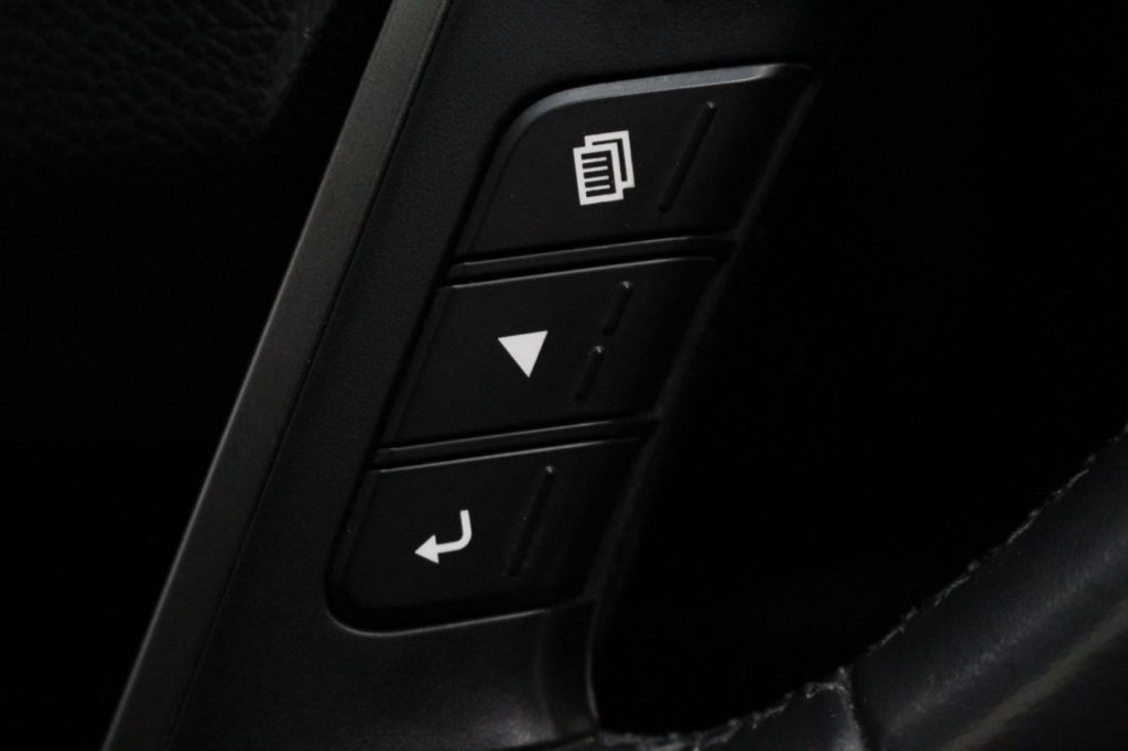 Used_2013_BLUE_HYUNDAI_SANTA-FE_2