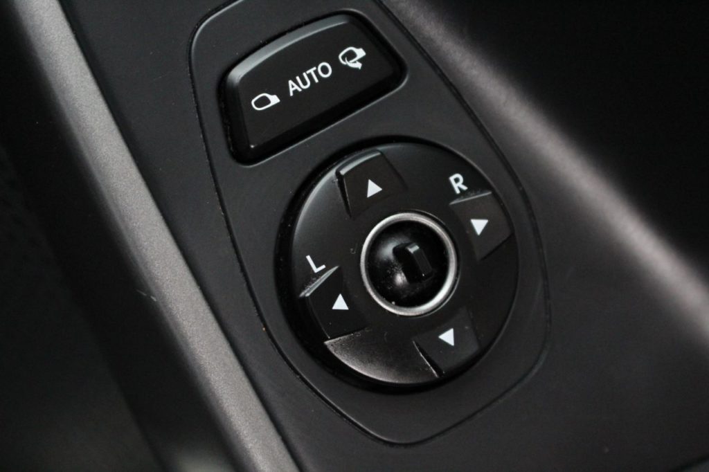 Used_2013_BLUE_HYUNDAI_SANTA-FE_2