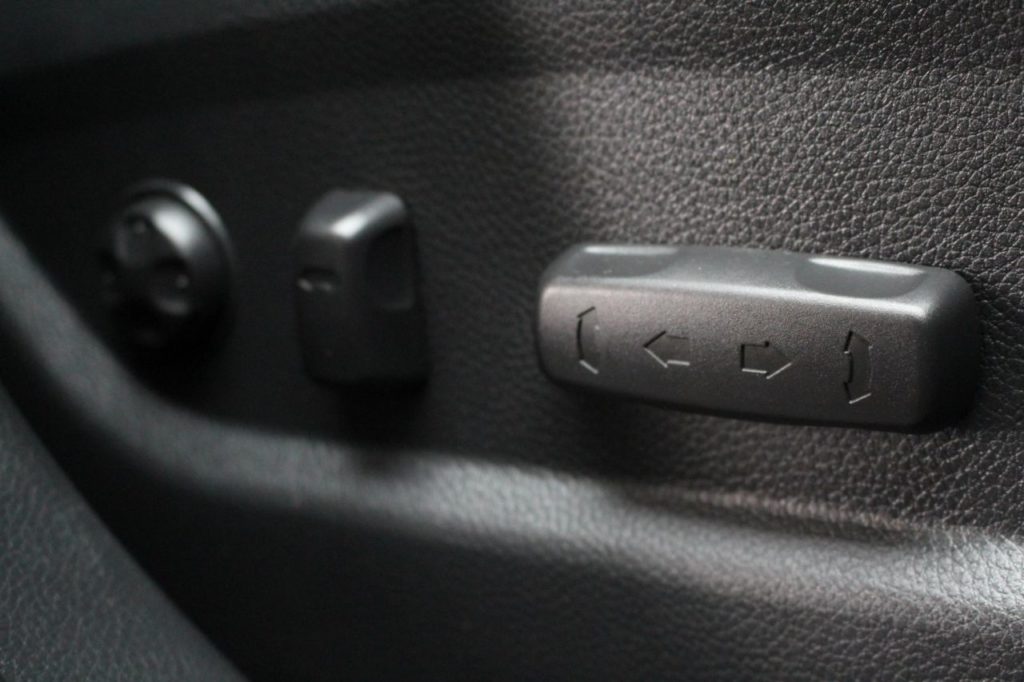 Used_2013_BLUE_HYUNDAI_SANTA-FE_2