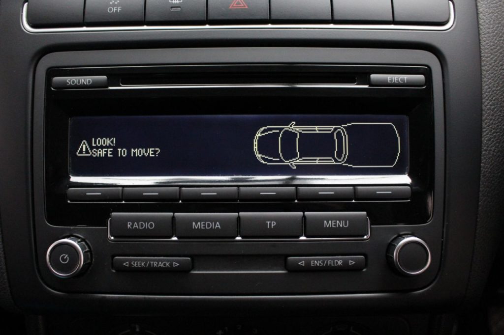 Used_2013_RED_VOLKSWAGEN_POLO_1