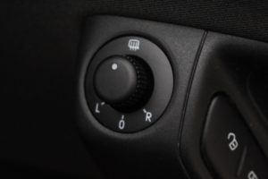 Used_2013_RED_VOLKSWAGEN_POLO_1