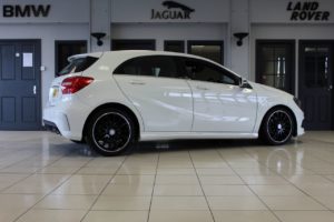 Used_2013_WHITE_MERCEDES-BENZ_A-CLASS_1