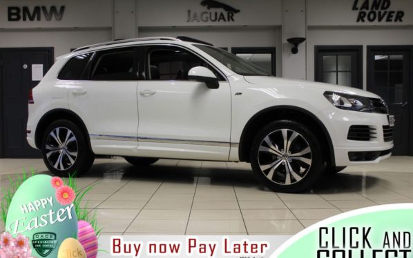 Used 2013 WHITE VOLKSWAGEN TOUAREG 4x4 3.0 V6 R-LINE TDI BLUEMOTION TECHNOLOGY 5d AUTO 202 BHP (reg. 2013-10-07) for sale in Hazel Grove